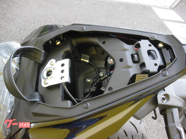 ④カイカモ EB1351 2019 19 KAWASAKI NINJA ZX6R 636 FRAME VIN