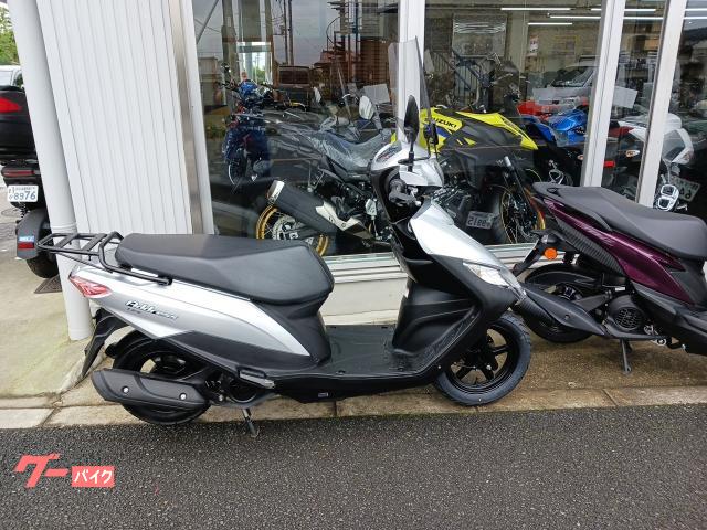スズキ アドレス125ウインドシールドバッテリーフロントタイヤ新品