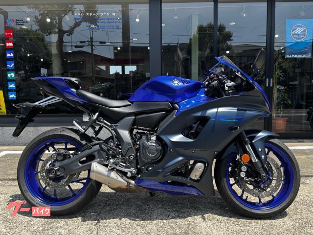 ＹＺＦ−Ｒ７