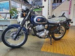 カワサキ　Ｗ２３０【新車】メーカー保証２年付き　２０２５モデル　メタリックオーシャンブルー