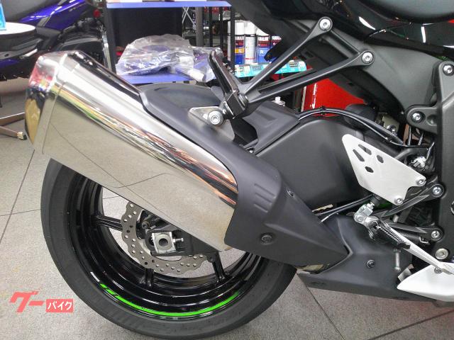 カワサキ Ninja ZX－6R フェンダーレスマルチバー