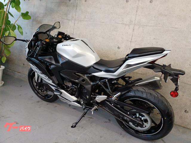 カワサキ Ninja ZX－4R SE｜オートスペースゼウス