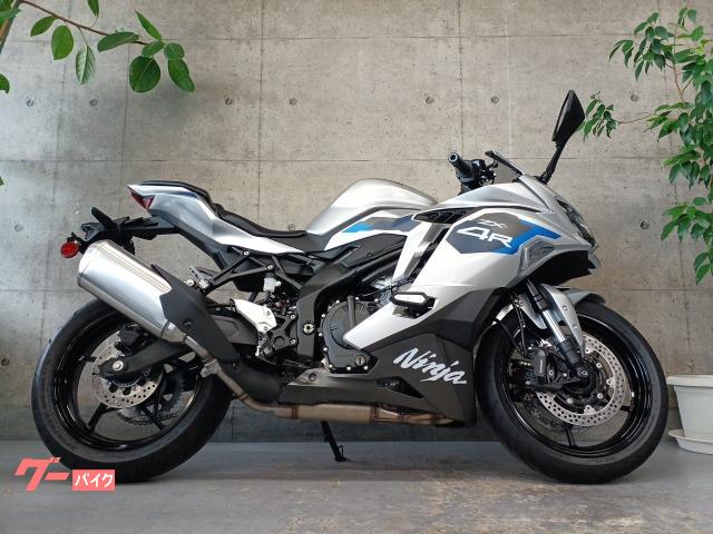 クスクス 5月17日まで カワサキ Ninja ZX－4R SE｜オートスペースゼウス 鎌田店
