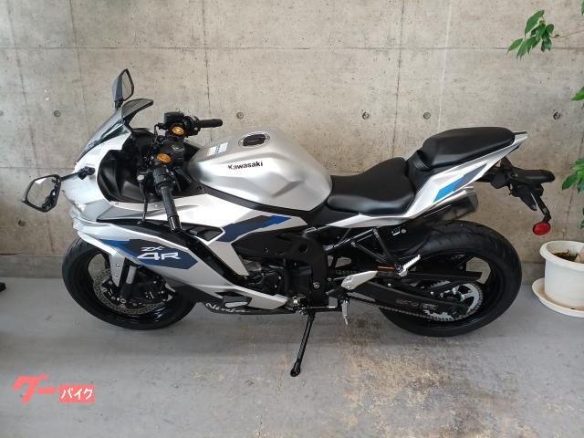 カワサキ Ninja ZX－4R SE｜オートスペースゼウス 鎌田店