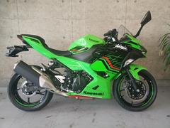 カワサキ　Ｎｉｎｊａ　４００　ＫＲＴエディション