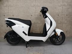 ホンダ　ＥＭ１　ｅ：