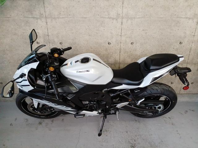 カワサキ Ninja ZX－4R SE｜オートスペースゼウス