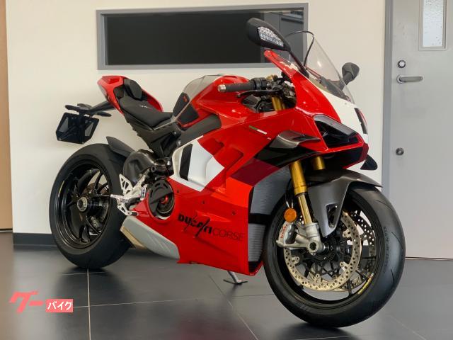 パニガーレＶ４　Ｒ　認定中古車
