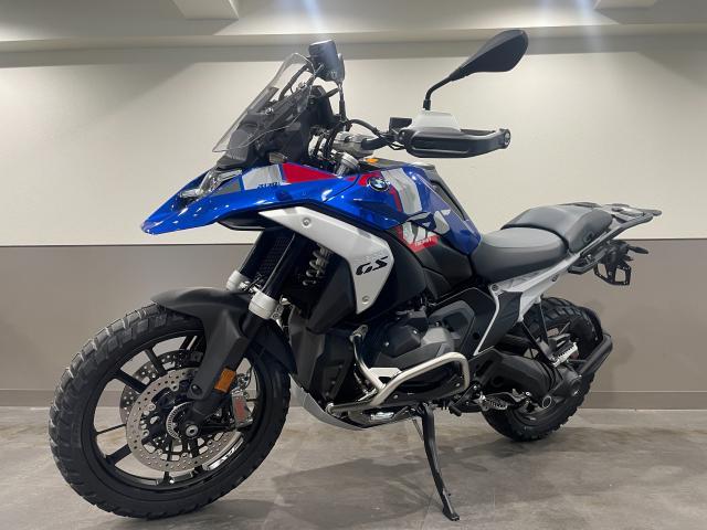 新品未使用BMW MotorradSHOEIの日本数量限定コラボ廃盤品レア 8501604B3024112300200.jpg