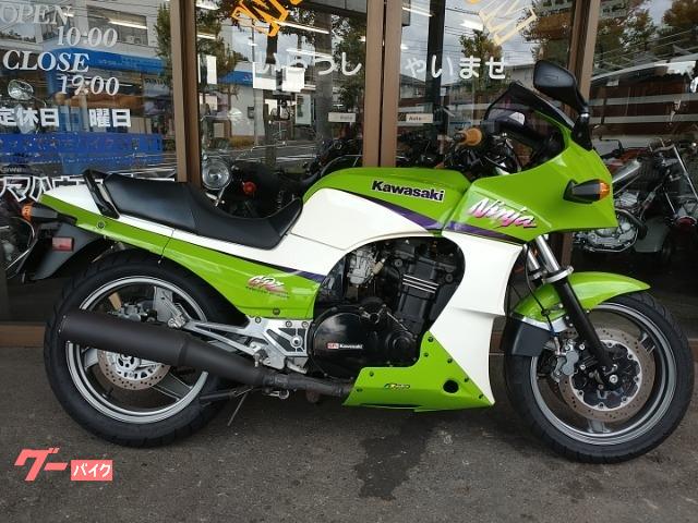 カワサキ ｇｐｚ９００ｒ ａ１１ マレーシア仕様 マフラー ｅｔｃ付 シート 純正パーツあり ｍｏｔｏ ｃｒｅｗ 新車 中古バイクなら グーバイク