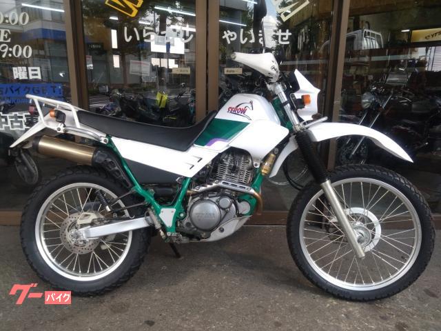 セロー２２５Ｗ　４ＪＧ　リアキャリア付き