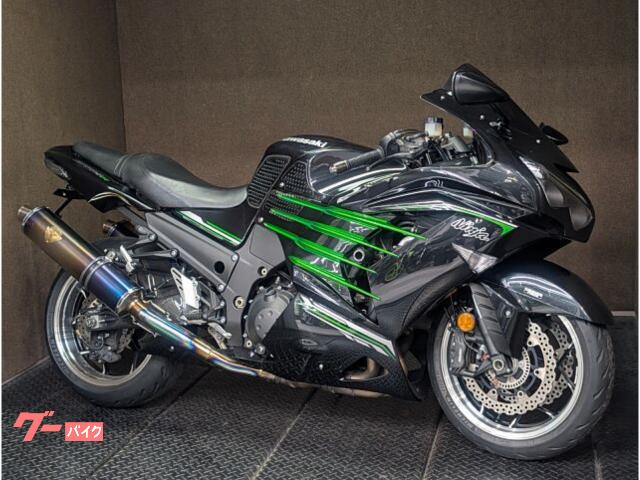 カワサキ Ninja ZX－14R カーボンパーツ／ワイバン／LED