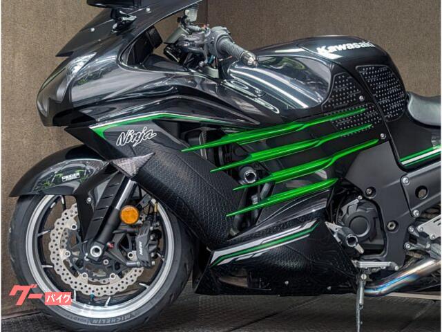 カワサキ Ninja ZX－14R カーボンパーツ／ワイバン／LED