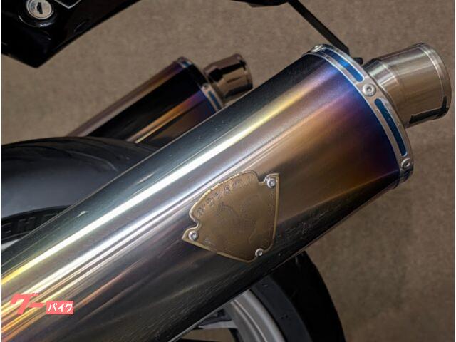 カワサキ Ninja ZX－14R カーボンパーツ／ワイバン／LED