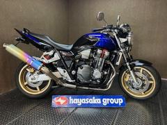 ホンダ　ＣＢ１３００Ｓｕｐｅｒ　Ｆｏｕｒ　ＳＰ　ＥＴＣ標準装備　モリワキマフラー　フェンダーレス　バーエンド　ハンドルブレースなどカスタム