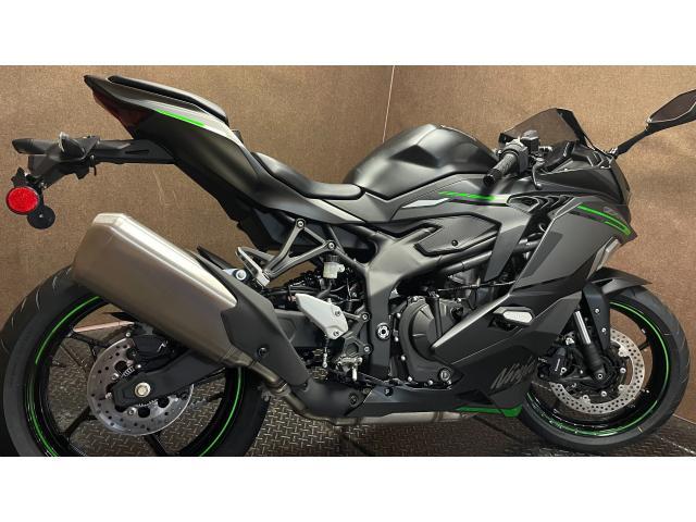 カワサキ Ｎｉｎｊａ ＺＸ－４Ｒ ＳＥ｜ハヤサカサイクル 泉 