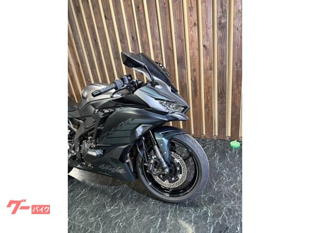 くう 湯河原パークウェイ】zx-4r 2023年モデル kawasaki｜GACKT(FF外)