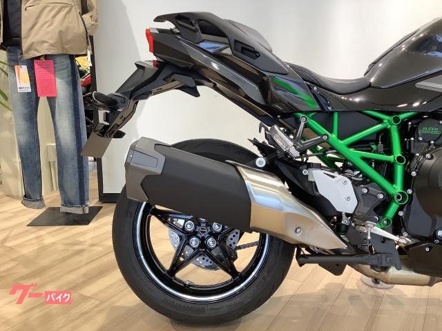 カワサキ Ninja H2 SX SE 2026年モデル グリップ