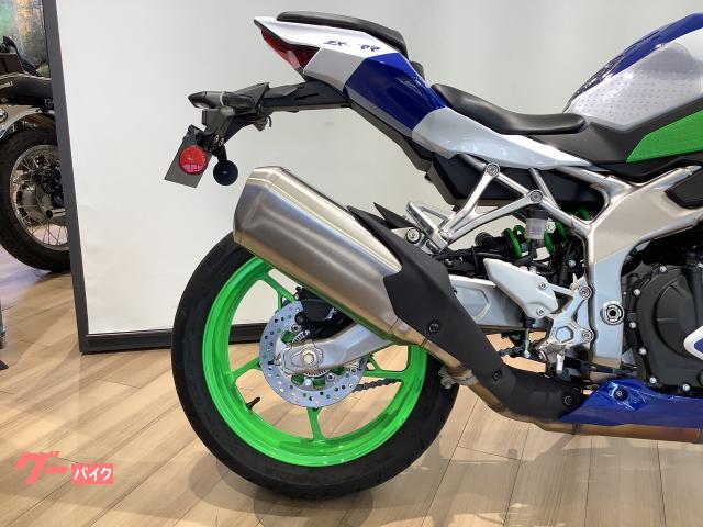 いろいろなパーツです Amazon | TST ZX-10R(16-) ZX-6R(19-) ZX-25R ZX-4RR Ninja400(18