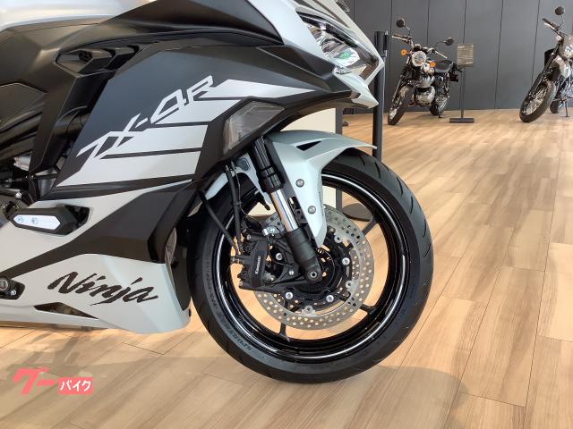 カワサキ Ninja ZX－4R SE ETC2．0 USB ハンドル