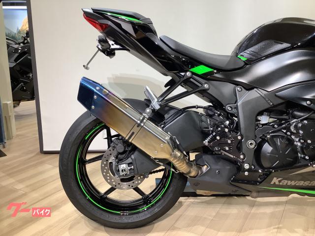 カワサキ Ninja ZX－6R マフラー アクスルスライダー USB