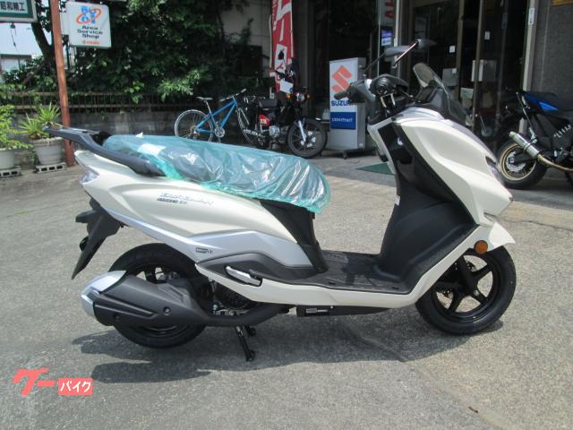 バーグマンストリート１２５ＥＸ　最新２０２６年モデル