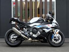 ＢＭＷ　Ｓ１０００ＲＲ　ＢＭＷ認定中古車　鍛造ホイール　クルーズコントロール　ＥＴＣ　シフトアシスト　グリップヒーター