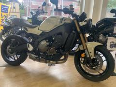 ヤマハ　ＸＳＲ９００　日本限定色