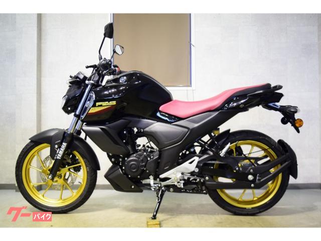 ヤマハ ＦＺＳ－ＦＩ　Ｄｅｌｕｘｅ　並行輸入車　４２１７０の画像（宮城県