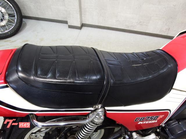 新品未使用 CB750FC 純正シート 未使用品 CB750FB用 シート