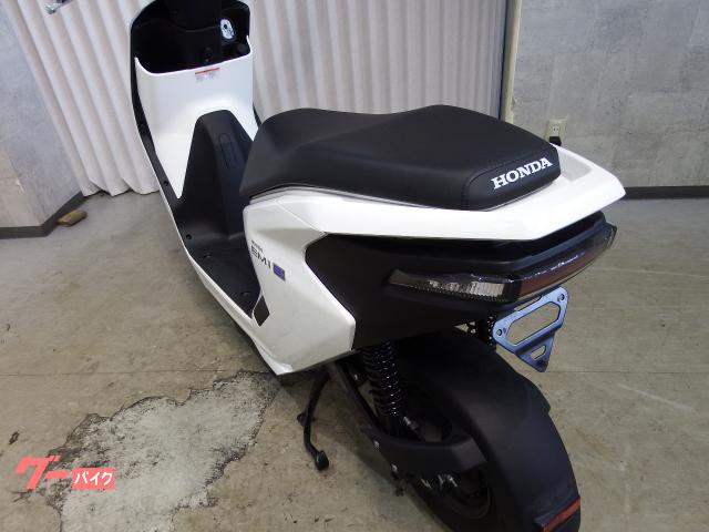 ホンダ EM1 e： 新型EVスクーター・新車メーカー保証継承  