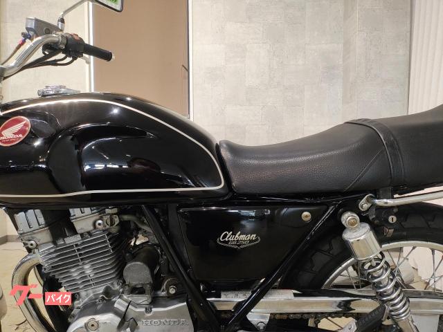 ホンダ純正 GB250(クラブマン)の メッキフロントフェンダーだと思います。 ホンダ純正 GB250(クラブマン)の メッキフロントフェンダーだと