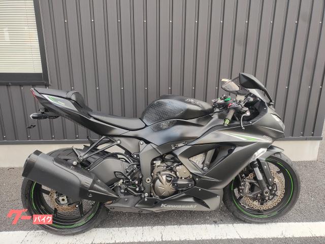 Ｎｉｎｊａ　ＺＸ−６Ｒ　逆輸入車１３１ＰＳ・ＳＴＲＩＫＥＲ製バックステップ　７０３６４