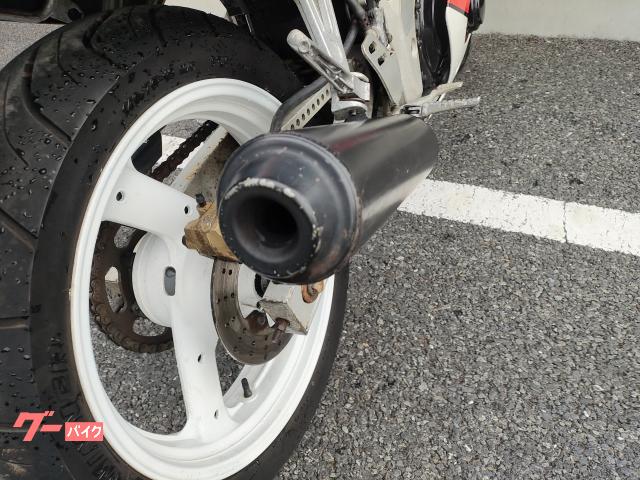 YAMAHA BB424 （美品） 値下げしました ヤマハ FZR400 水冷DOHC4気筒・アルミデルタボックス