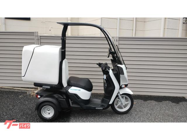 ジャイロキャノピーｅ：　ＥＶスクーター・バッテリー２個・充電器　大型デリバリーＢＯＸ付　６８０５７