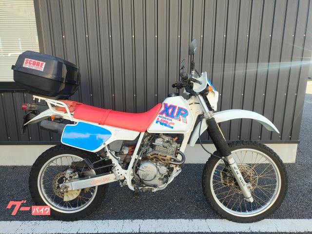 ＸＬＲ２５０Ｒ　ＭＤ２２最終タイプ空冷単気筒・リヤキャリア＆ＴＯＰＢＯＸ付　７２１９９