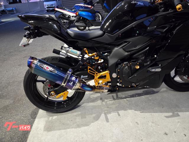 カワサキ Ninja ZX－25R ナイトロンリヤサス・ナサート