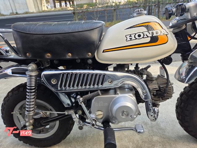 ホンダ モンキー 1974年Z50J型・折りたたみ式ハンドル・4