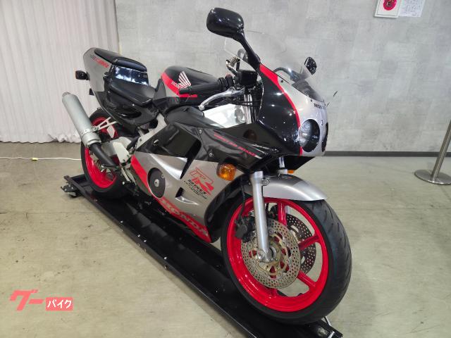 ホンダ CBR250RR 1990年MC22型純正外装・ノーマル車