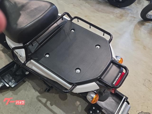 ホンダ ベンリィ110 グリップヒーター・インナーラック・大型前カゴ
