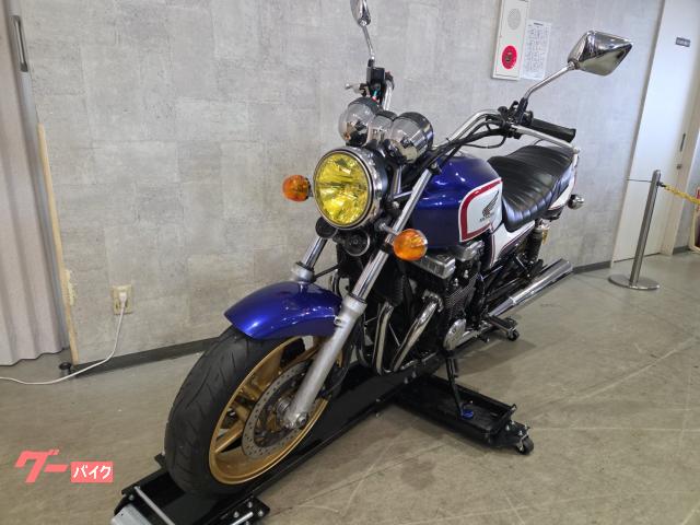 ホンダ CB750 RC42型・2007年・アップハンドル付