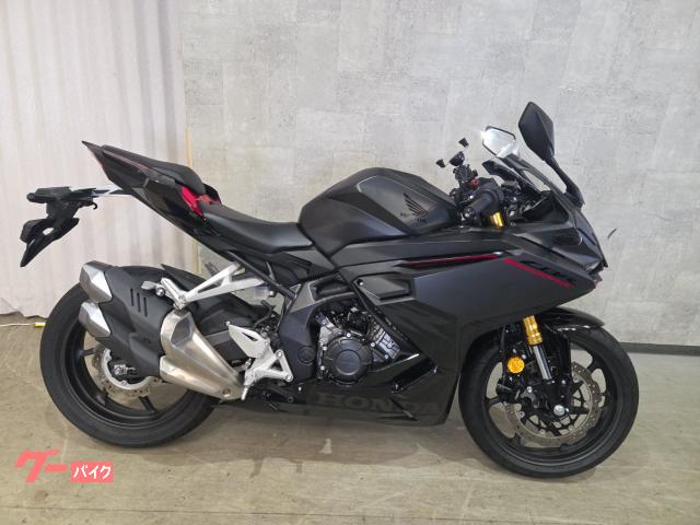 ＣＢＲ２５０ＲＲ　ＳＨＯＷＡ製ＳＦＦ−フロントフォーク・ハザードランプ標準装備２０２３年型　　７９５４３