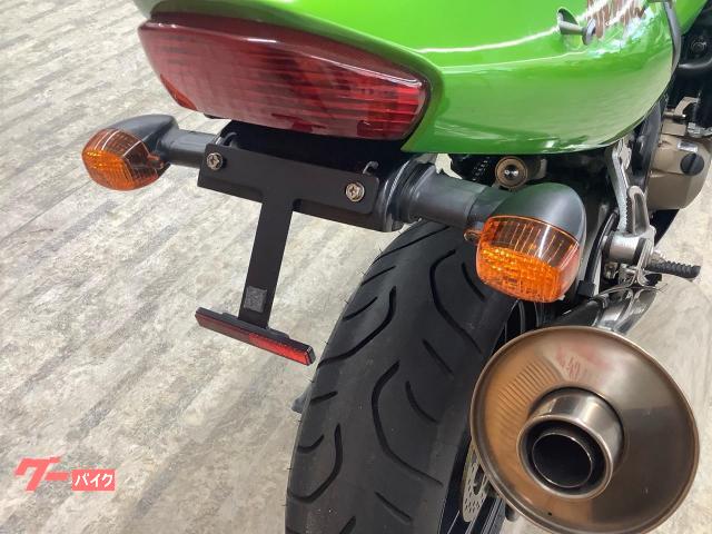 カワサキ Ｎｉｎｊａ ＺＸ－１２Ｒ Ａ１型 イギリス仕様 フェンダーレスカスタム｜バイク王 相模大野店｜新車・中古バイクなら【グーバイク】