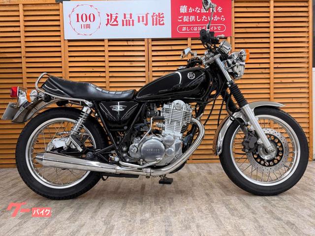 ヤマハ SR400 2016年モデル ワンオーナー デイトナ製メガホン