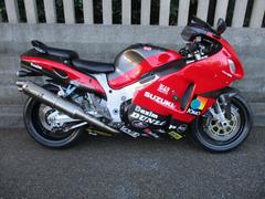 スズキ　ハヤブサ（ＧＳＸ１３００Ｒ　Ｈａｙａｂｕｓａ）　ヨシムラフルエキ　ＥＴＣ　バックステップ