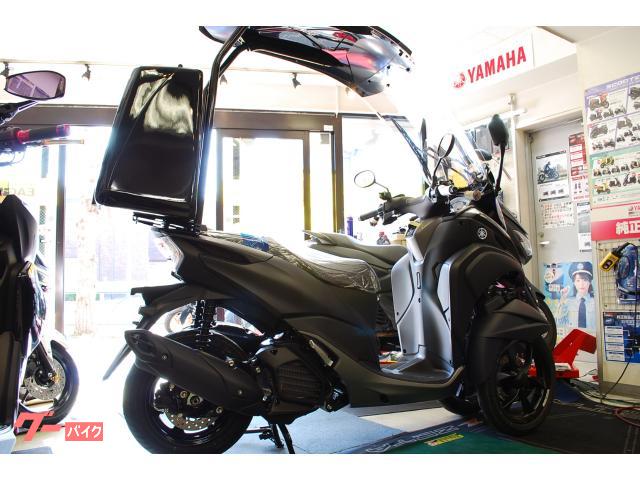 ヤマハ トリシティ１５５ルーフ／マットブラック仕様｜バイクショップイーグル｜新車・中古バイクなら【グーバイク】