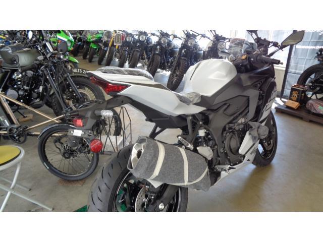 カワサキ Ninja ZX－4R SE｜（有）ビックバイク