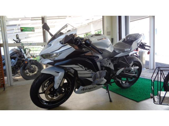 カワサキ Ninja ZX－4R SE｜（有）ビックバイク