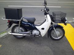 ホンダ　スーパーカブ５０プロ　　リアボックス　インジェクション