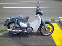 ホンダ　スーパーカブＣ１２５　ライトカスタム　ＵＳＢ　ベトナムキャリア　バイザー